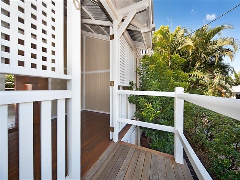 6 Chapel Street, Brisbane QLD 4000