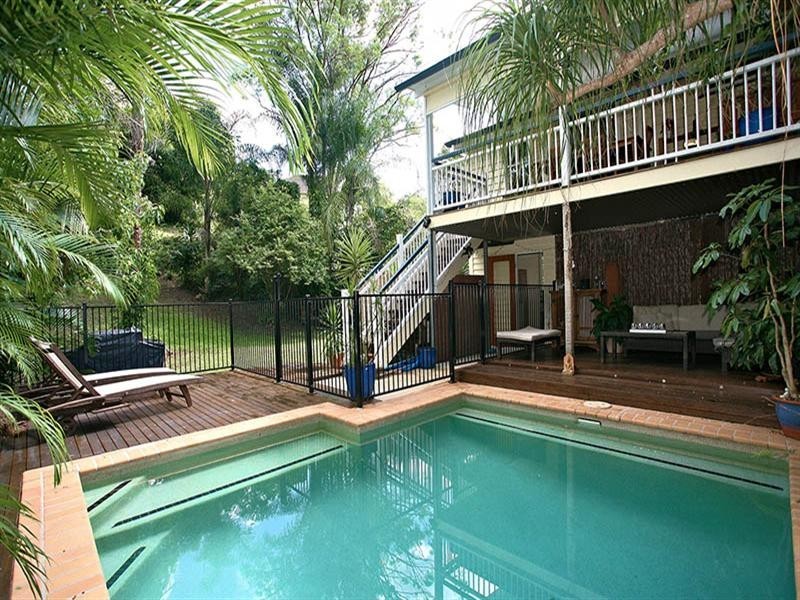 26 Soudan Street, Bardon QLD 4065