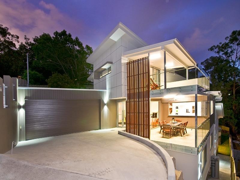 128 Outlook Crescent, Bardon QLD 4065