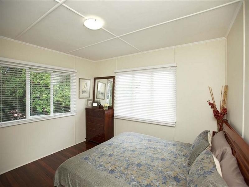 65 Glenrosa Road, Red Hill QLD 4059