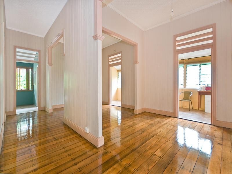 36 Haig Road, Milton QLD 4064