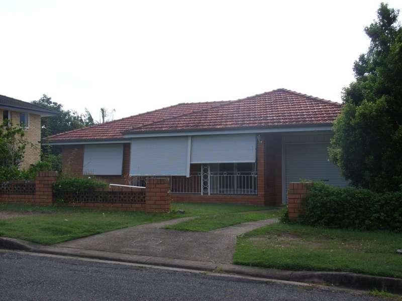 17 Valiant Street, Chermside West QLD 4032