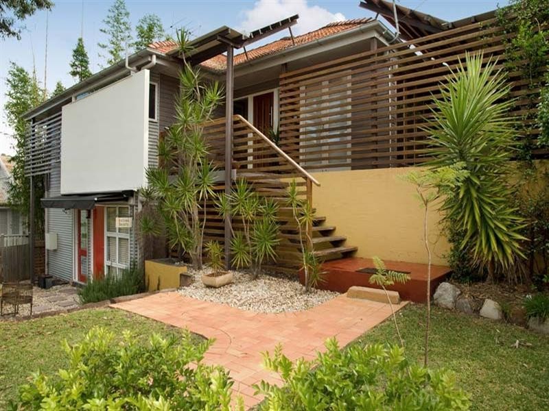 26 Outlook Crescent, Bardon QLD 4065