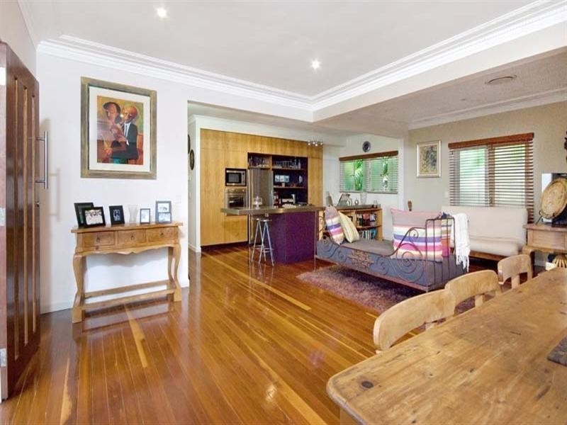 26 Outlook Crescent, Bardon QLD 4065