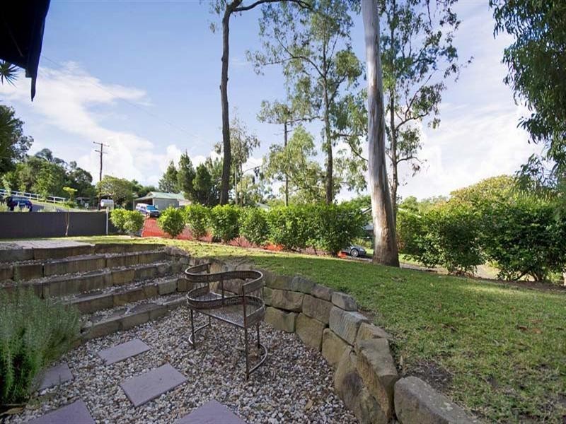 26 Outlook Crescent, Bardon QLD 4065