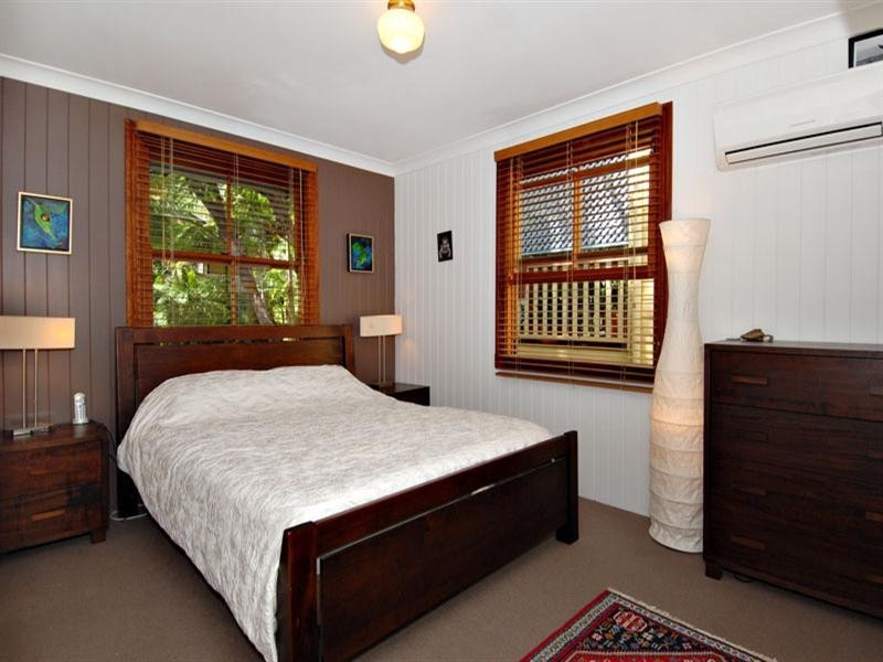 23 Dover Street, Red Hill QLD 4059