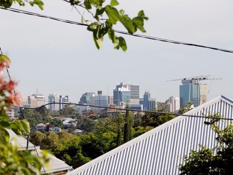 16 Sixth Avenue, Windsor QLD 4030