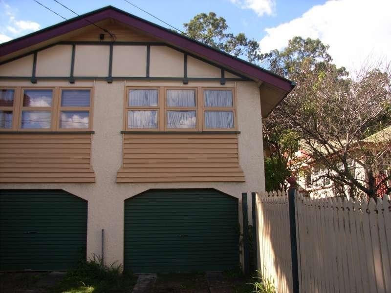 17 Baroona Road, Milton QLD 4064