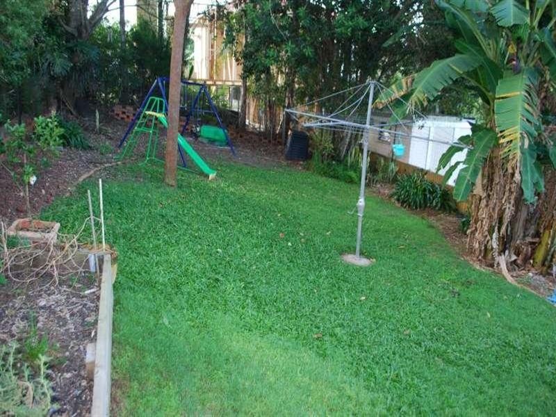 25 Leslie Street, Bardon QLD 4065