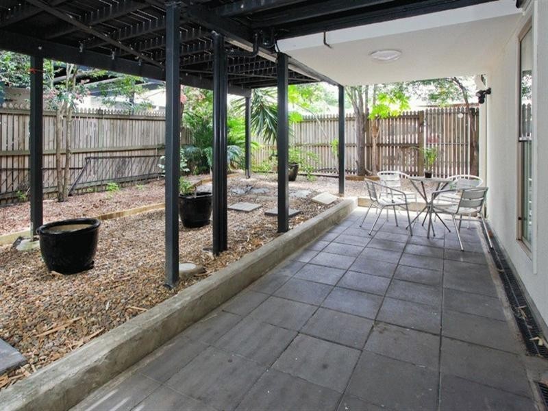 176 Merthyr Road, New Farm QLD 4005