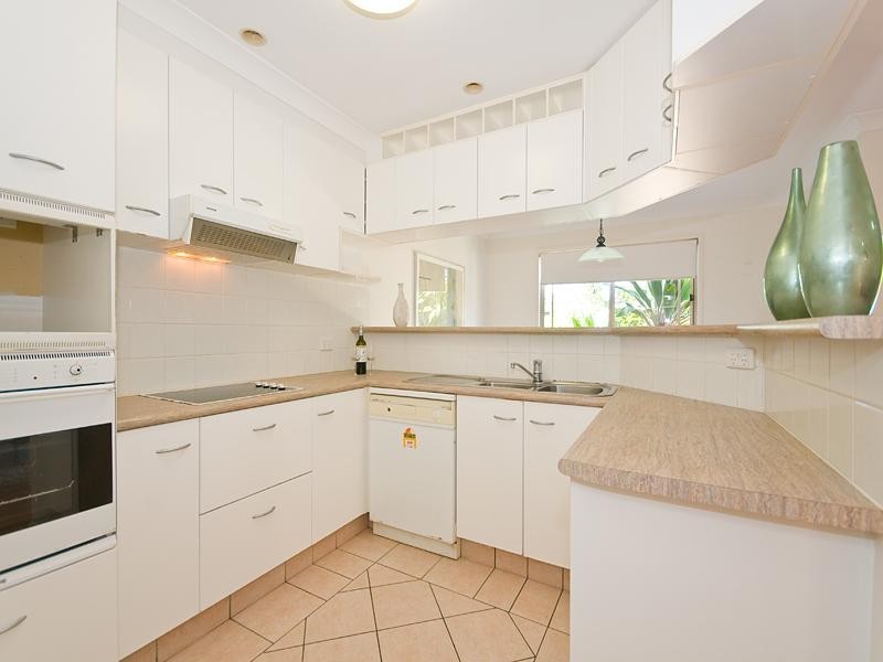 6/360 Simpsons Road, Bardon QLD 4065