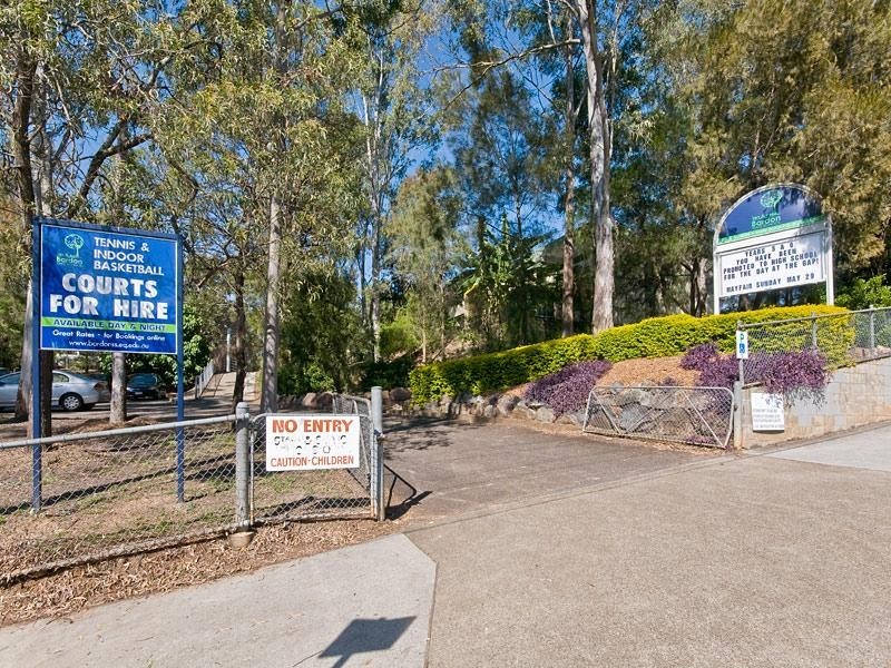 6/360 Simpsons Road, Bardon QLD 4065