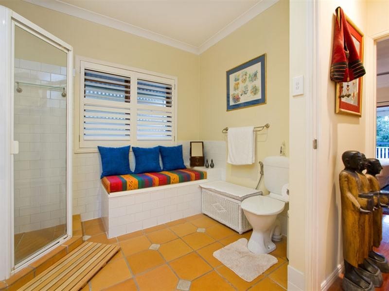 81 Lewin Street, Bardon QLD 4065