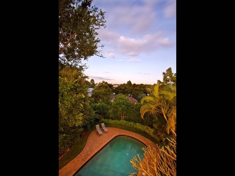 81 Lewin Street, Bardon QLD 4065