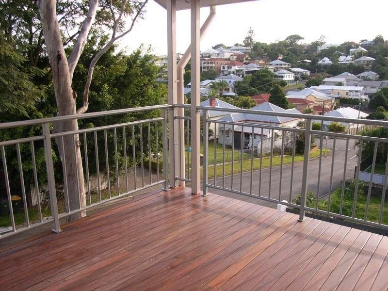 30 Charteris Street, Red Hill QLD 4059