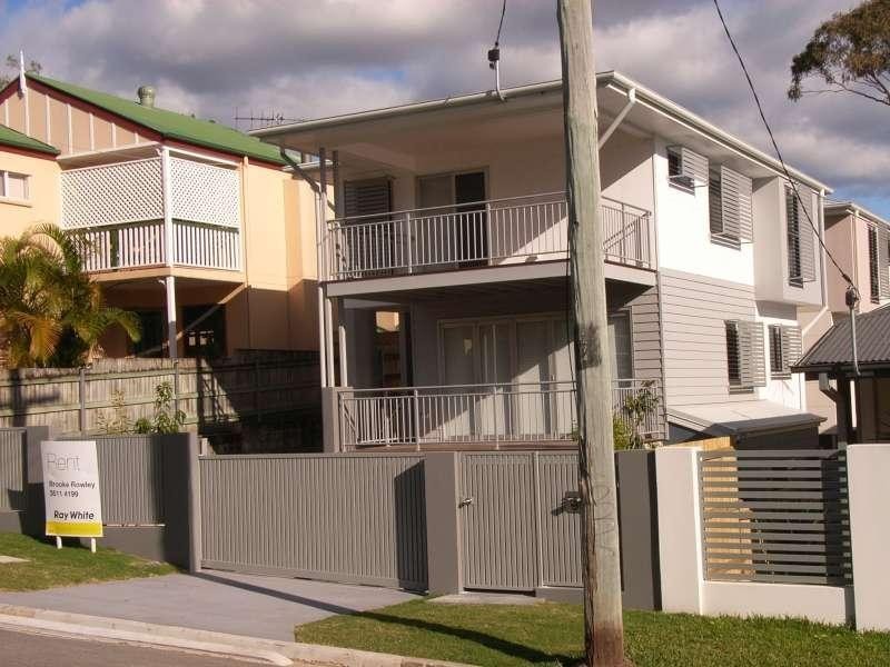 90 Cairns Terrace, Red Hill QLD 4059