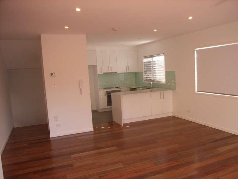 90 Cairns Terrace, Red Hill QLD 4059