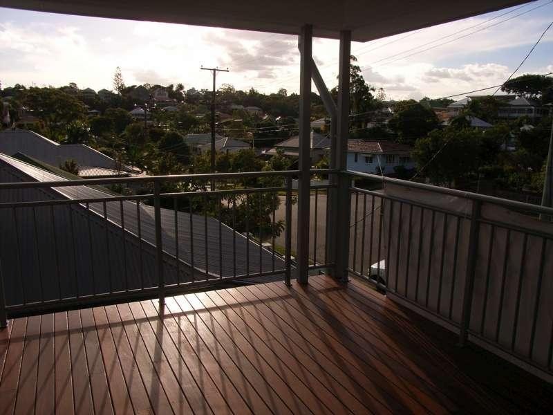 90 Cairns Terrace, Red Hill QLD 4059