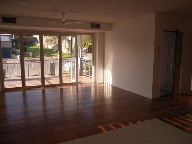 90 Cairns Terrace, Red Hill QLD 4059