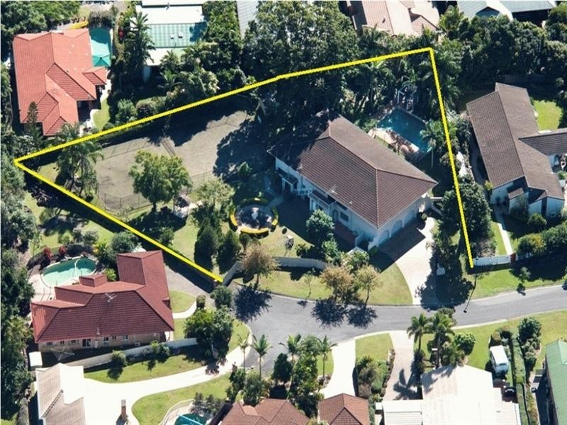 9 & 11 Watercress Place, The Gap QLD 4061