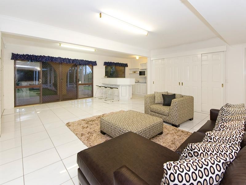 9 & 11 Watercress Place, The Gap QLD 4061