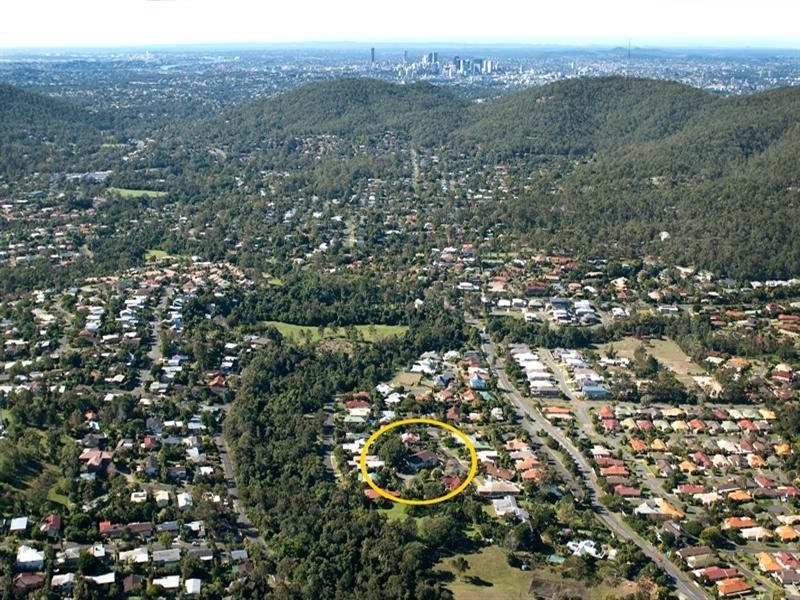 9 & 11 Watercress Place, The Gap QLD 4061