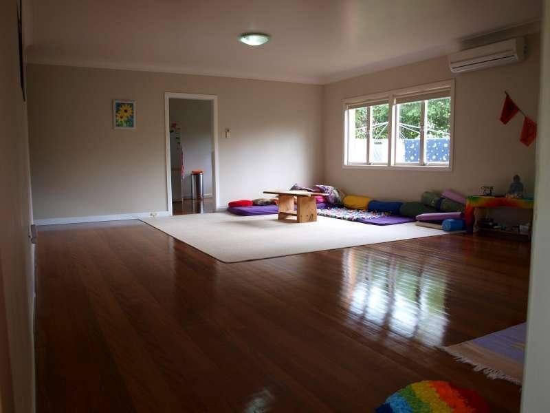 33 Rambler Street, Bardon QLD 4065