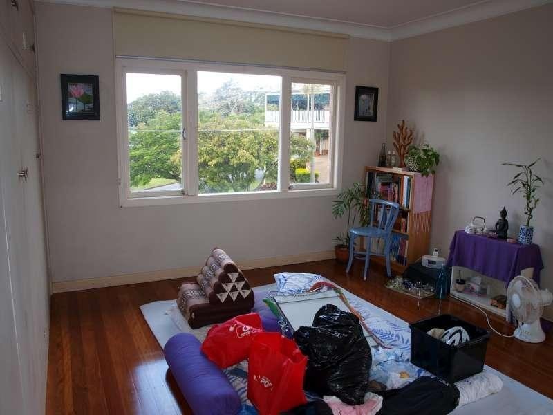 33 Rambler Street, Bardon QLD 4065