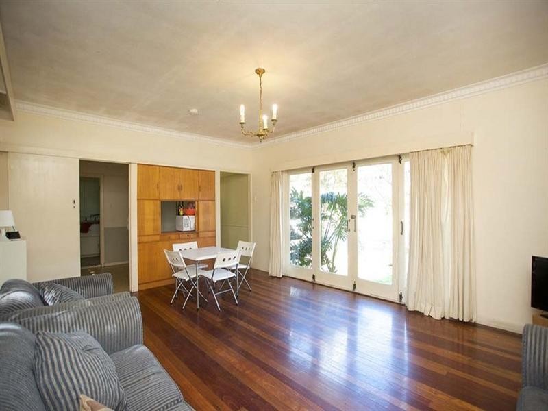95 Gerler Street, Bardon QLD 4065