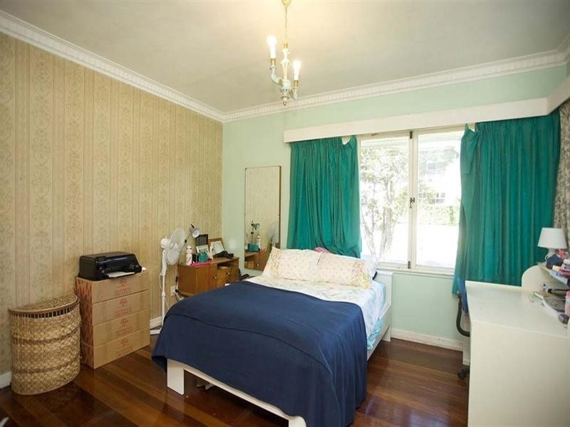 95 Gerler Street, Bardon QLD 4065