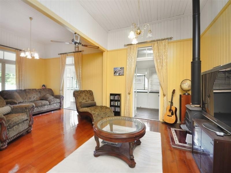 54 Coopers Camp Road, Bardon QLD 4065