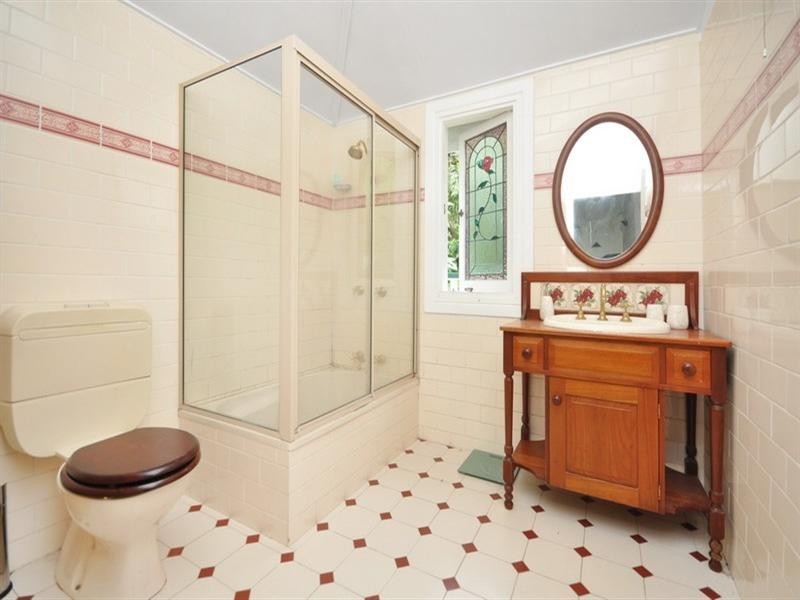 54 Coopers Camp Road, Bardon QLD 4065