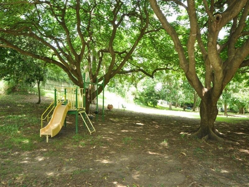 54 Coopers Camp Road, Bardon QLD 4065