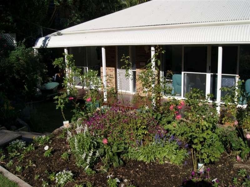 57 Cassandra Street, Chapel Hill QLD 4069