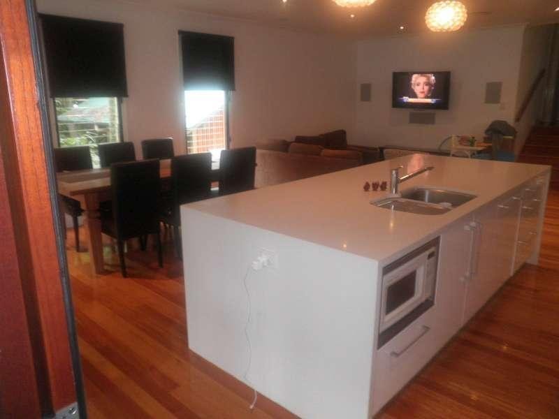 14 Harriet, Red Hill QLD 4059