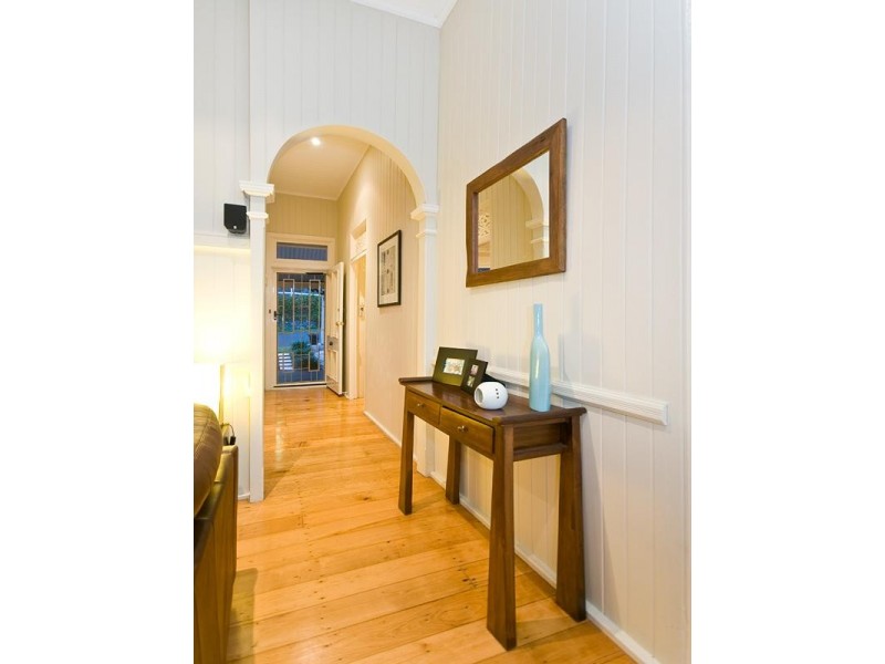 25 Rosalie Street, Bardon QLD 4065