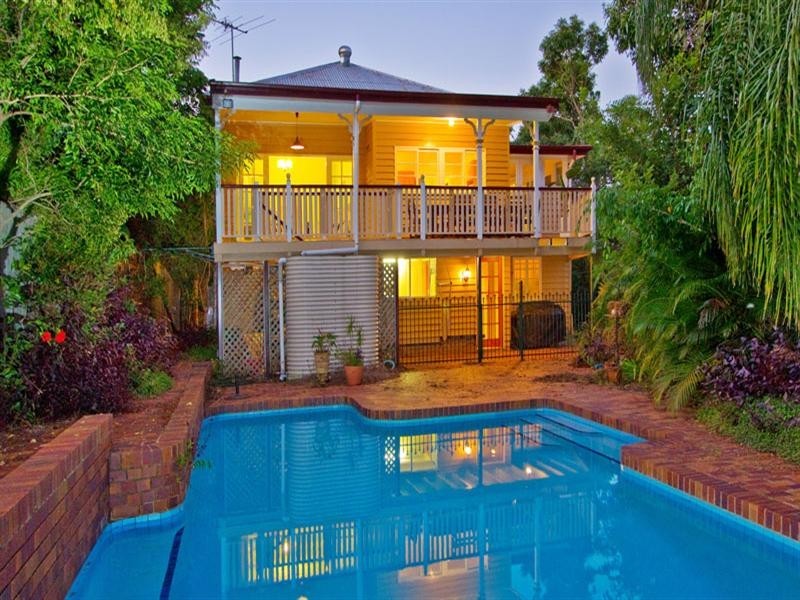 25 Kinkade Avenue, Ashgrove QLD 4060