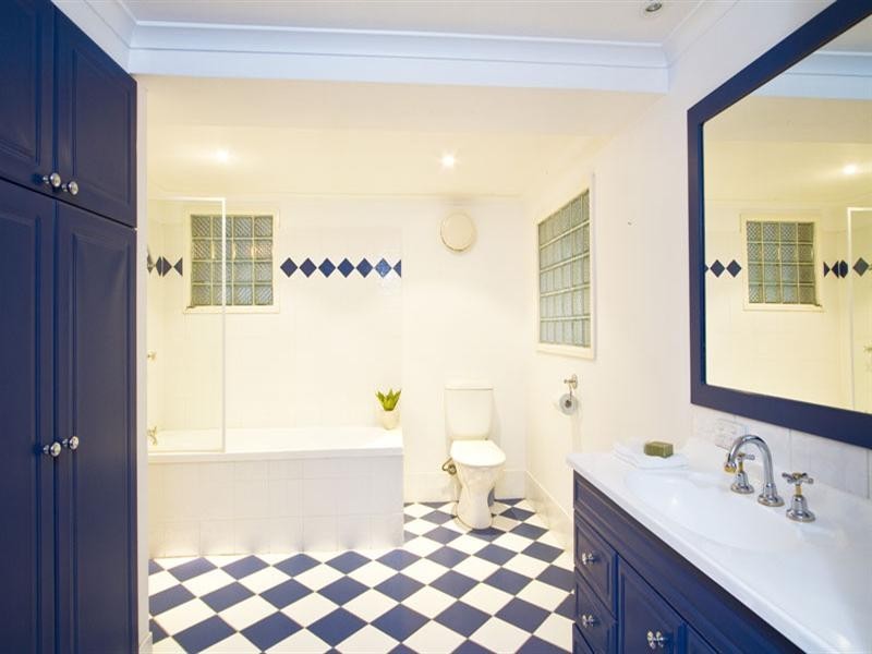 25 Kinkade Avenue, Ashgrove QLD 4060