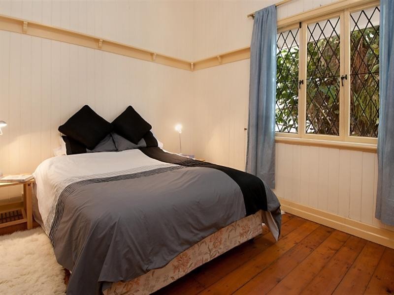 20 Grimes Street, Auchenflower QLD 4066