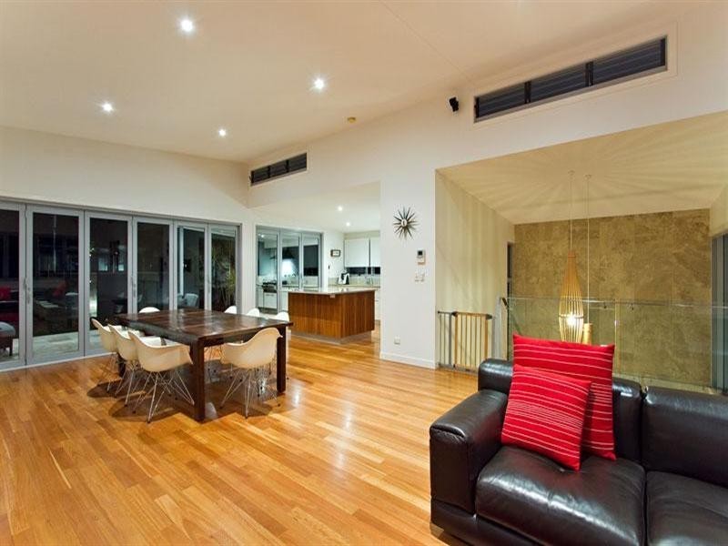 81 Thomas Street, Auchenflower QLD 4066