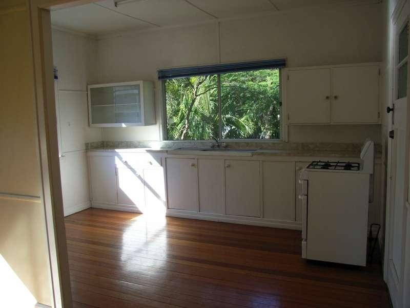 42 Dovedale Crescent, Ashgrove QLD 4060