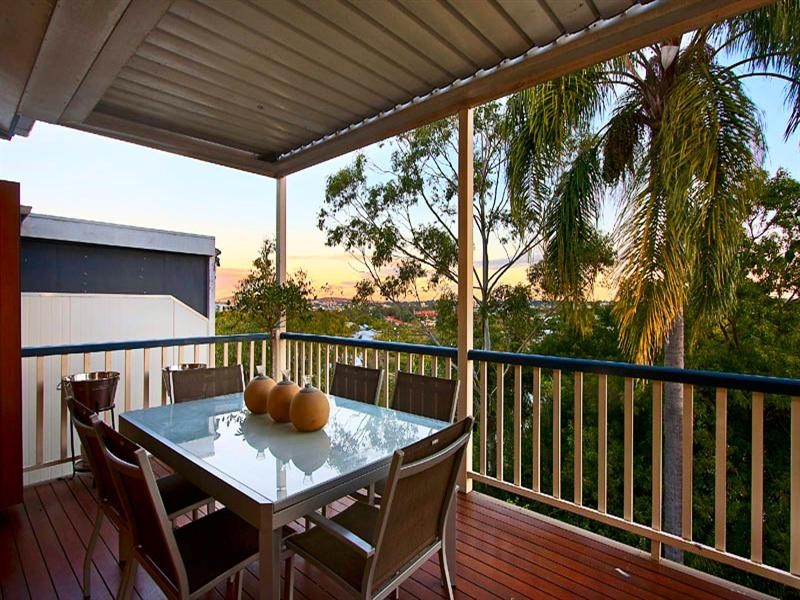 62 Birdwood Terrace, Auchenflower QLD 4066