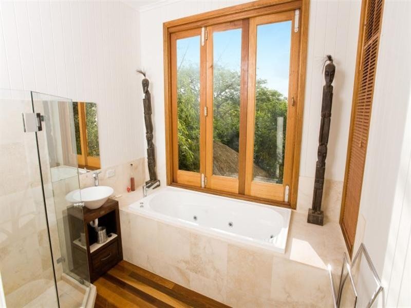 65 Tooth Avenue, Paddington QLD 4064