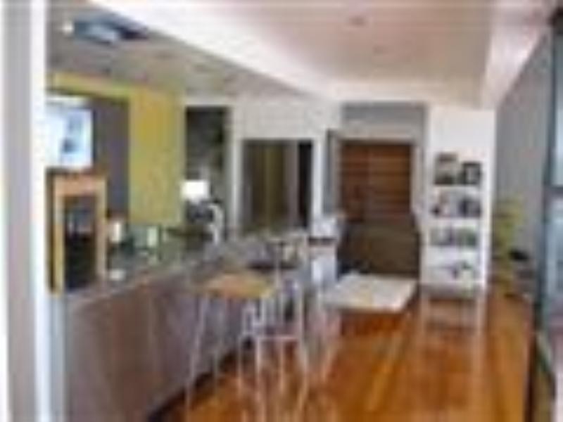 16 Westbury Street, Red Hill QLD 4059