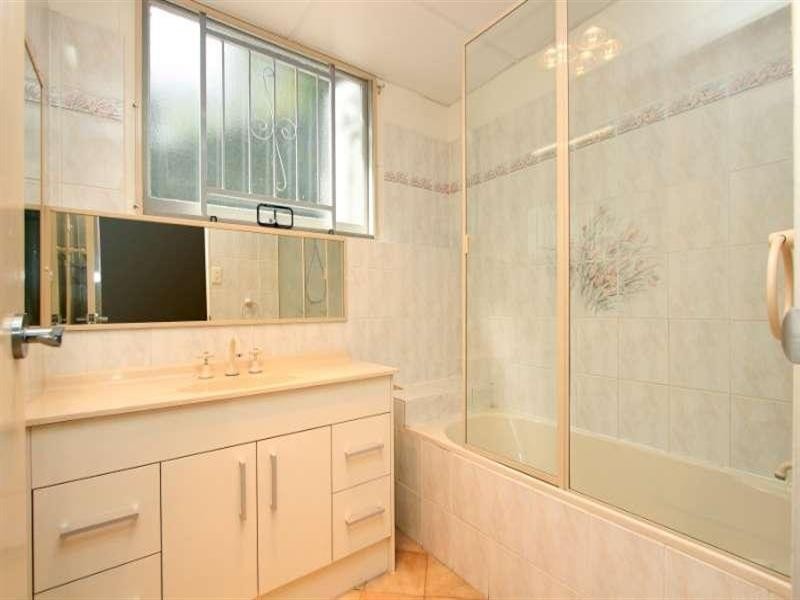 17 Bellata Street, The Gap QLD 4061