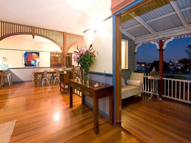 16 Little Street, Red Hill QLD 4059