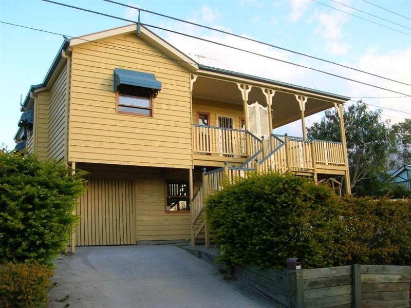 28 Emma Street, Red Hill QLD 4059