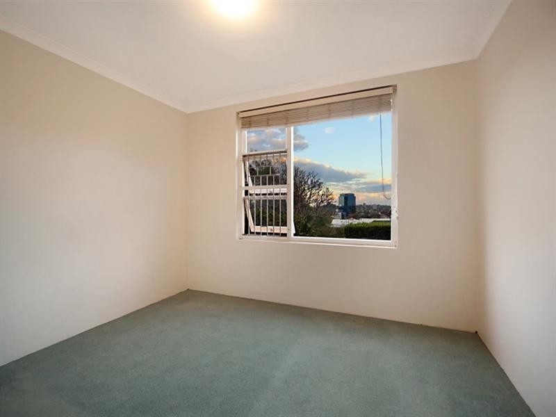 16/16 Dovercourt Road, Toowong QLD 4066