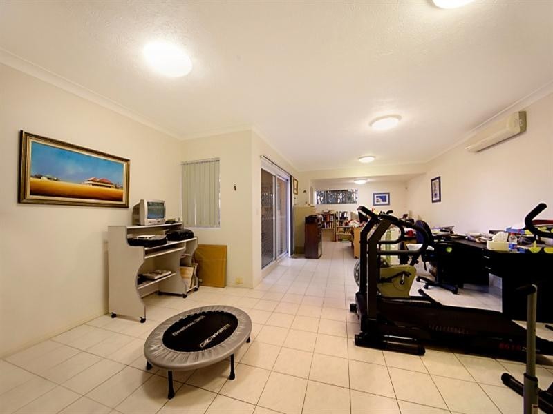 27 Constellation Crescent, Bridgeman Downs QLD 4035