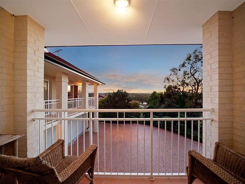 27 Constellation Crescent, Bridgeman Downs QLD 4035